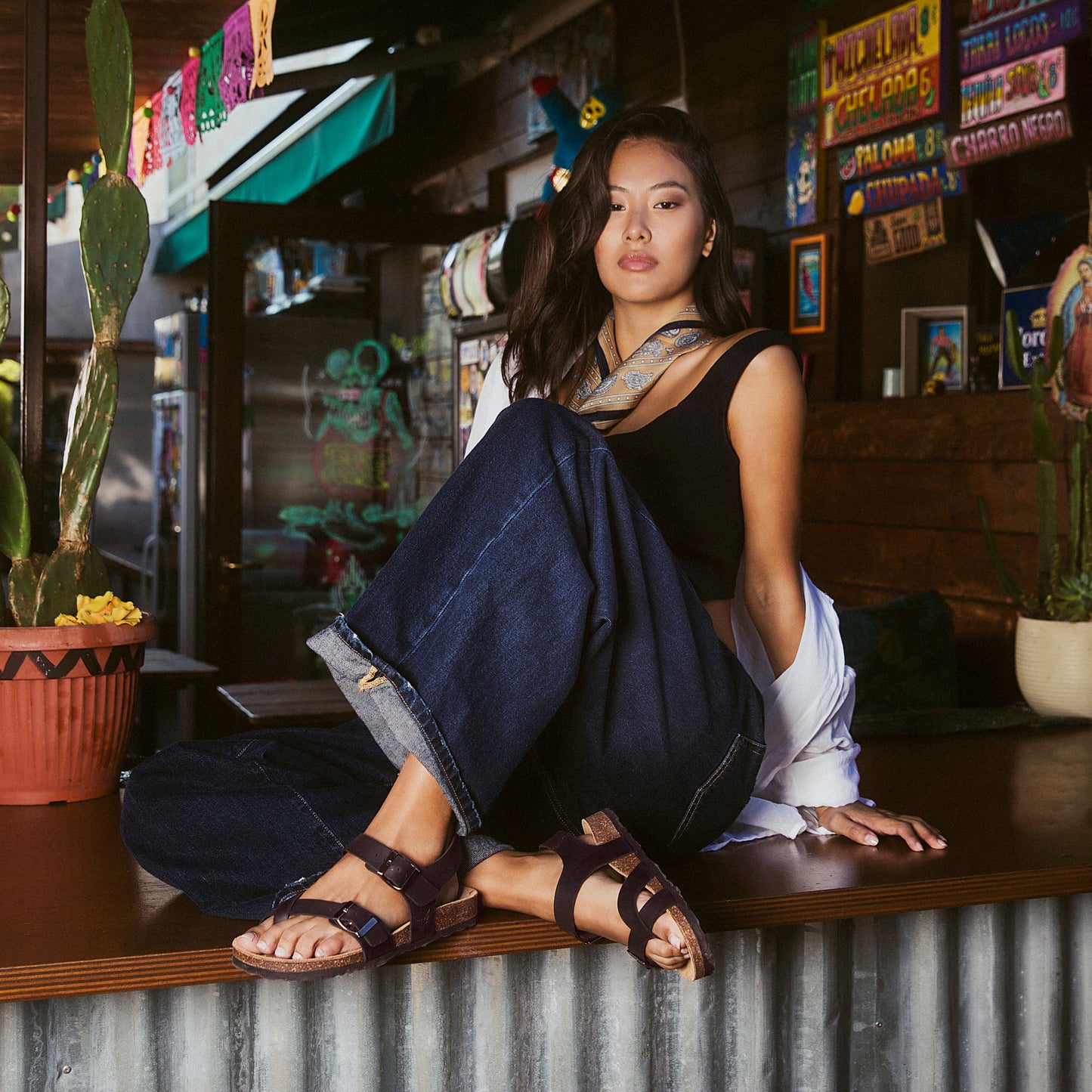 Sandalo Infrapollice Pelle Ingrassata