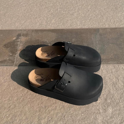 Sabot Donna in Pelle Ingrassata con Plateau Alto